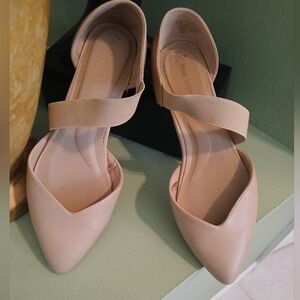 Anne Klein Tan Ballarina Flats with Elegant Straps